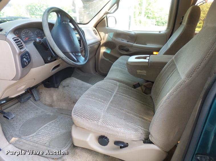 image for item DA1586 1997 Ford F250 SuperCab pickup truck