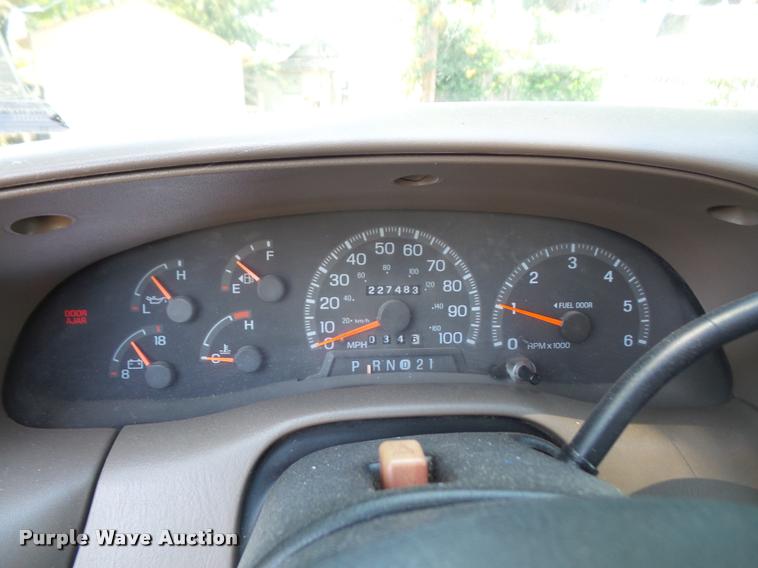 image for item DA1586 1997 Ford F250 SuperCab pickup truck