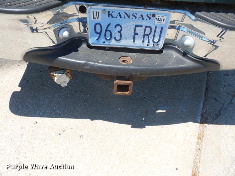 image for item DA1586 1997 Ford F250 SuperCab pickup truck