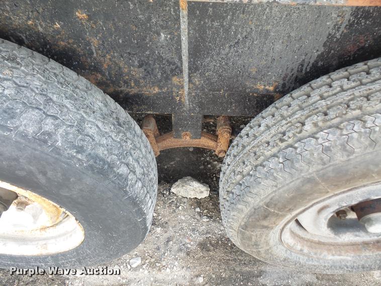 image for item DA1623 1996 Eagle equipment trailer