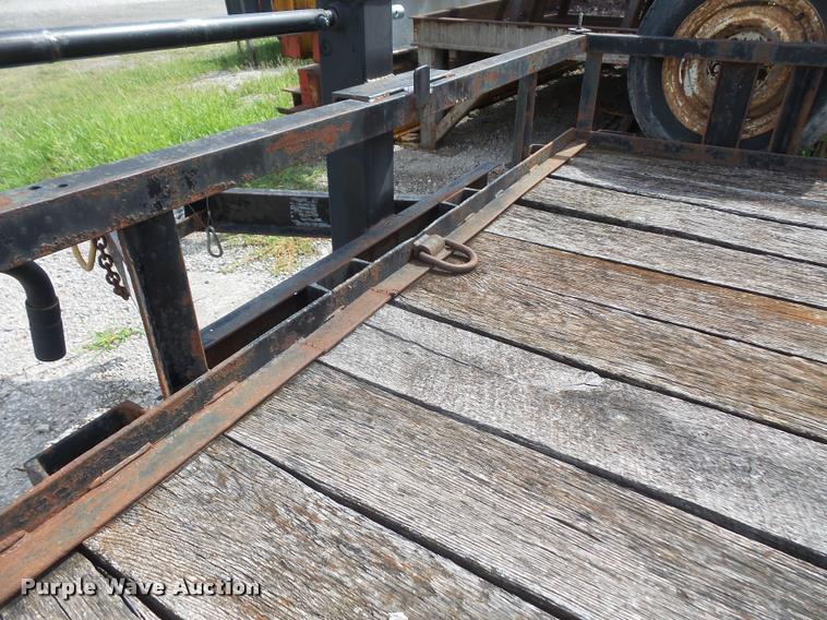 image for item DA1623 1996 Eagle equipment trailer