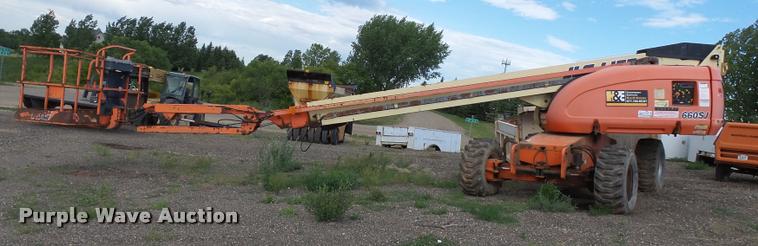 image for item DA3559 2008 JLG 660SJ boom lift