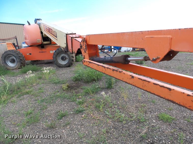 image for item DA3559 2008 JLG 660SJ boom lift