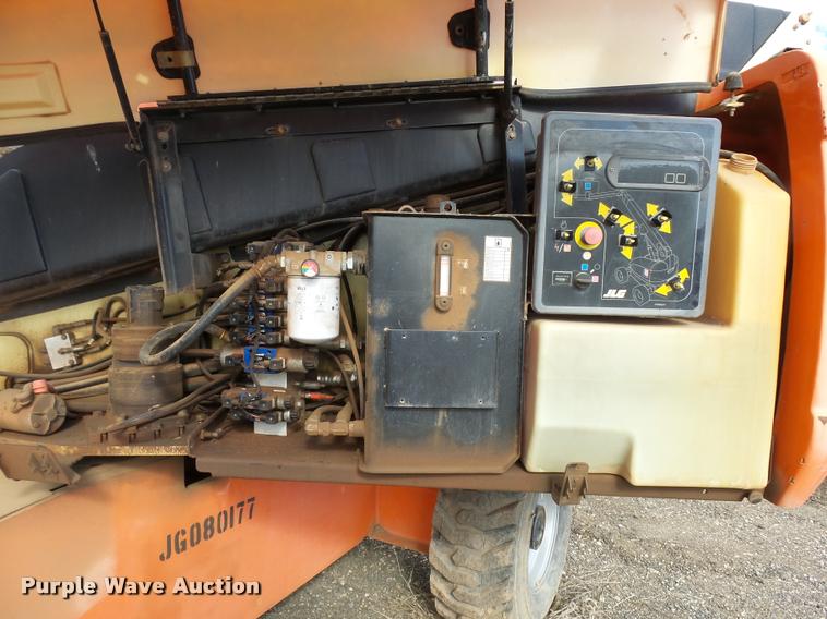 image for item DA3559 2008 JLG 660SJ boom lift
