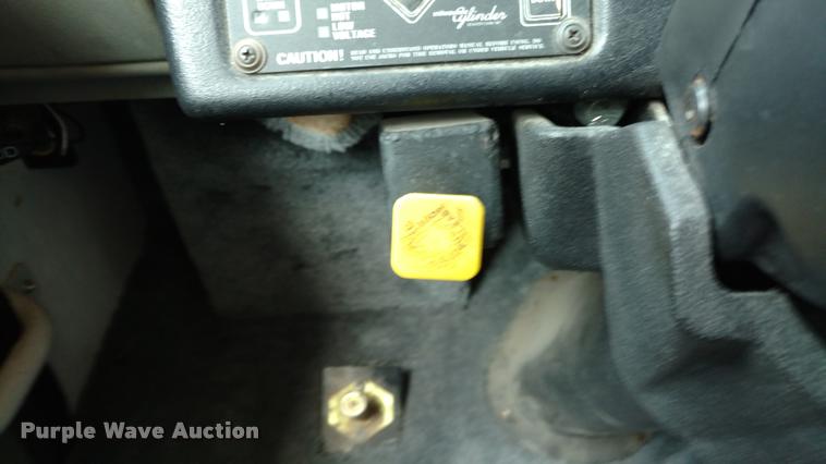 image for item DA5639 1994 Pace Arrow Fleetwood RV