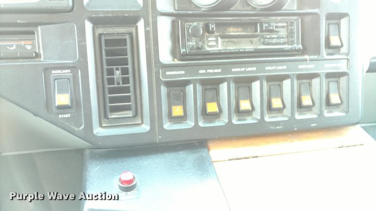 image for item DA5639 1994 Pace Arrow Fleetwood RV