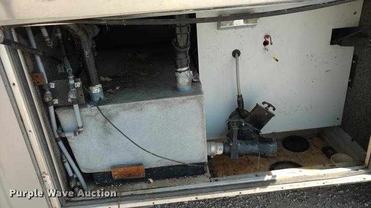 image for item DA5639 1994 Pace Arrow Fleetwood RV