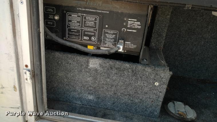 image for item DA5639 1994 Pace Arrow Fleetwood RV