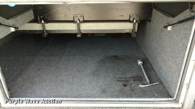 image for item DA5639 1994 Pace Arrow Fleetwood RV