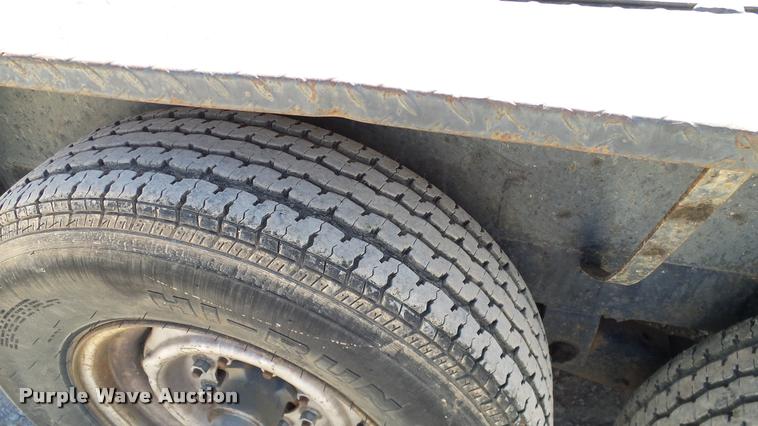 image for item DA6801 2008 Lonestar utility trailer