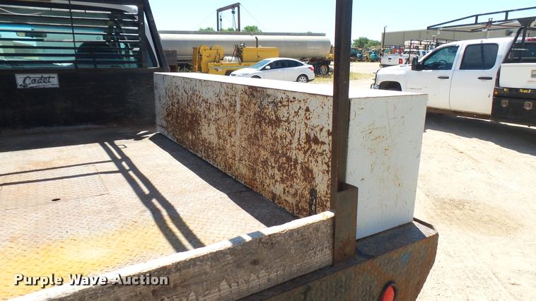 image for item DA7994 2006 Ford F250 Super Duty SuperCab flatbed pickup truck