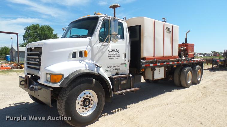 image for item DA7996 2002 Sterling flatbed truck