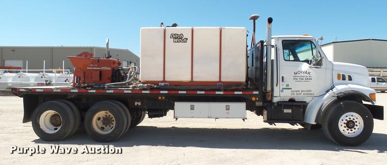 image for item DA7996 2002 Sterling flatbed truck