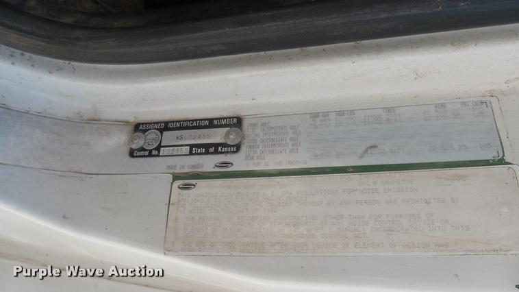 image for item DA7996 2002 Sterling flatbed truck