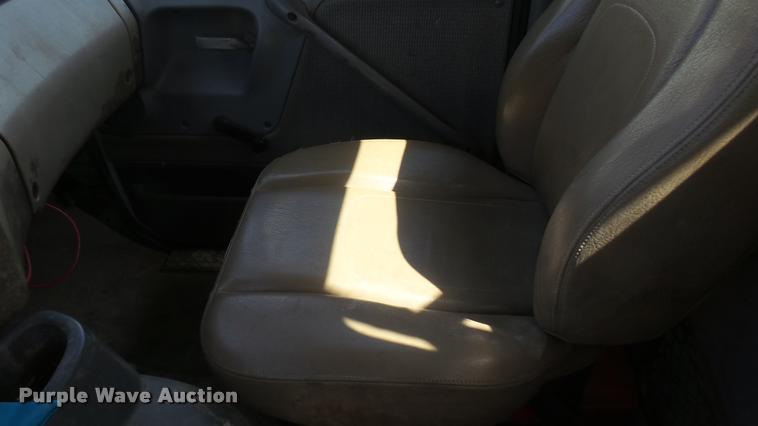 image for item DA7996 2002 Sterling flatbed truck