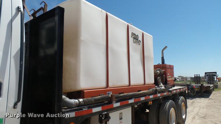 image for item DA7996 2002 Sterling flatbed truck