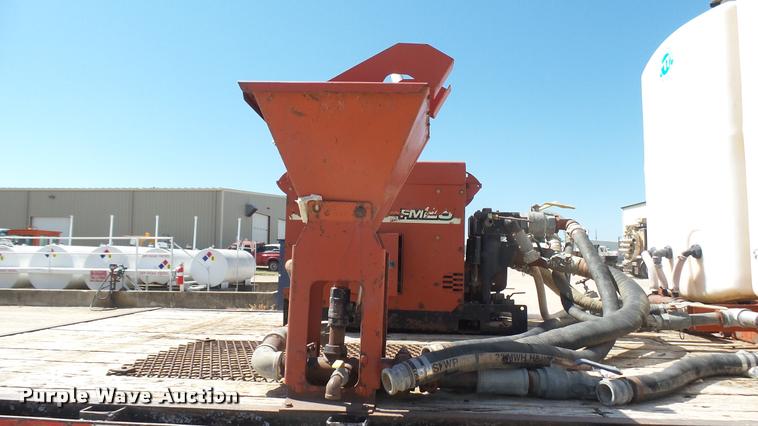 image for item DA7996 2002 Sterling flatbed truck