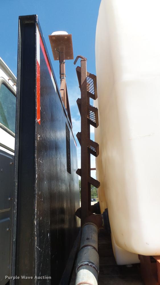 image for item DA7996 2002 Sterling flatbed truck