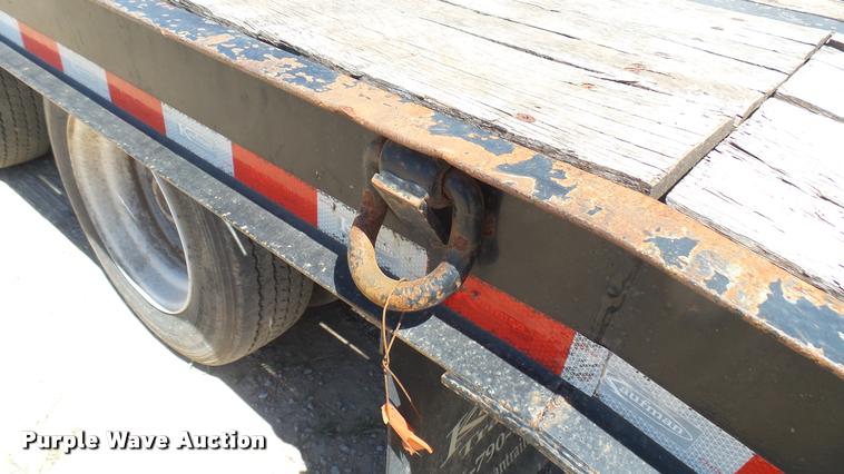 image for item DA7997 2014 Kaufman equipment trailer