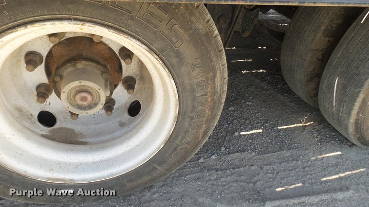 image for item DA7997 2014 Kaufman equipment trailer