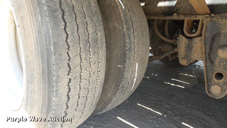 image for item DA7997 2014 Kaufman equipment trailer