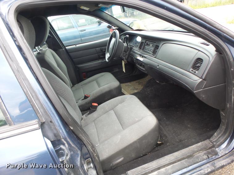 image for item DB1373 2011 Ford Crown Victoria Police Interceptor