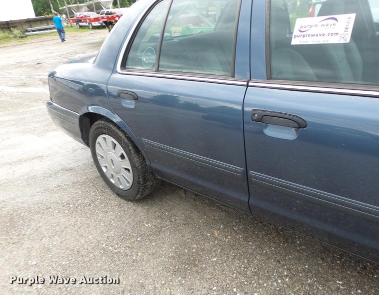 image for item DB1376 2011 Ford Crown Victoria Police Interceptor