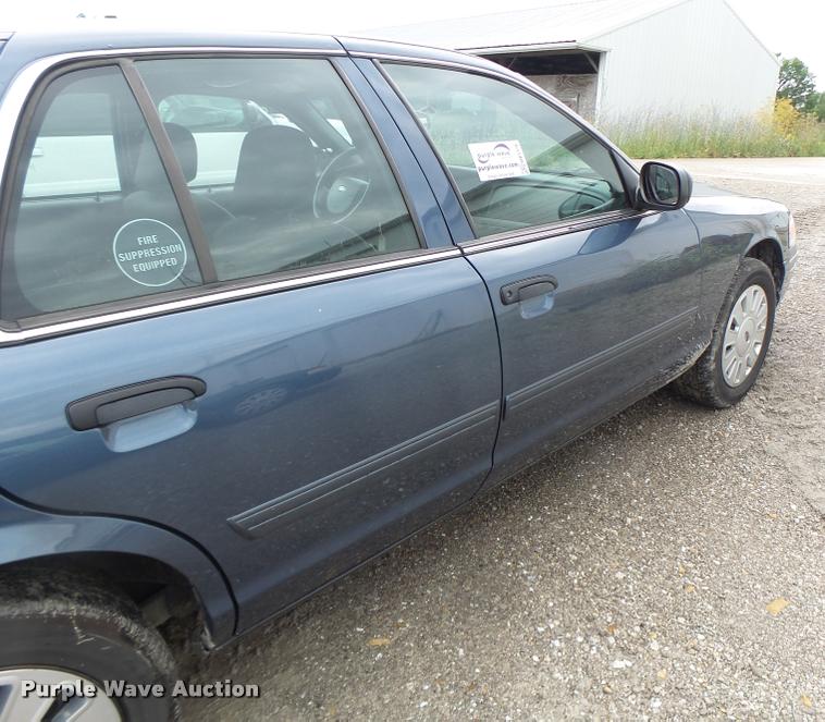 image for item DB1376 2011 Ford Crown Victoria Police Interceptor