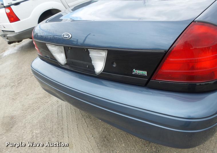 image for item DB1376 2011 Ford Crown Victoria Police Interceptor