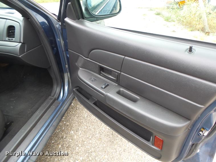 image for item DB1376 2011 Ford Crown Victoria Police Interceptor