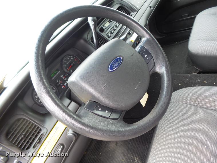 image for item DB1376 2011 Ford Crown Victoria Police Interceptor