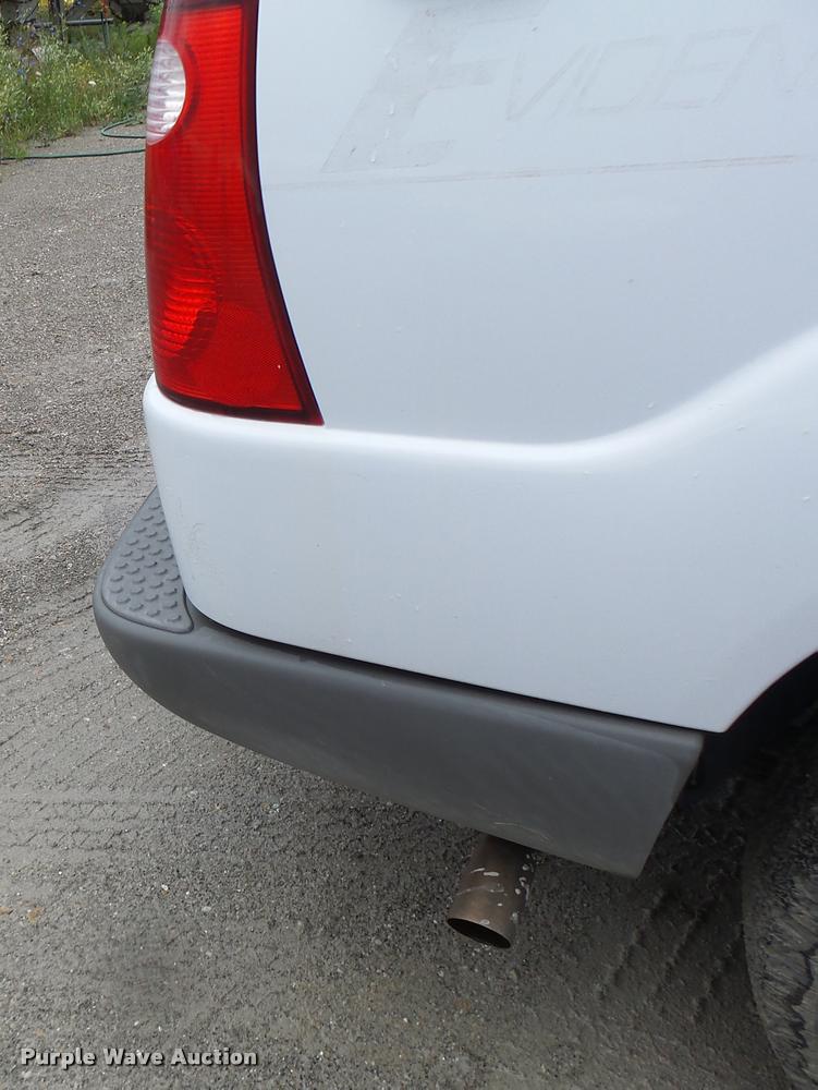 image for item DB1377 2002 Ford Explorer SUV