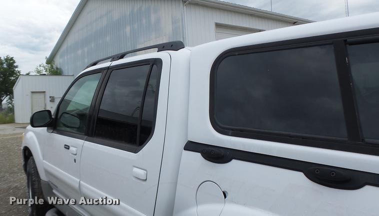 image for item DB1377 2002 Ford Explorer SUV