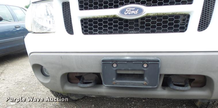 image for item DB1377 2002 Ford Explorer SUV