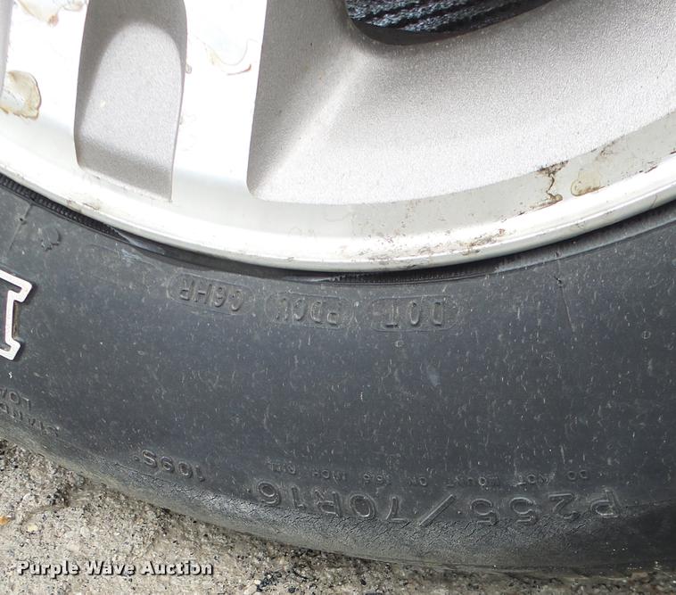 image for item DB1377 2002 Ford Explorer SUV