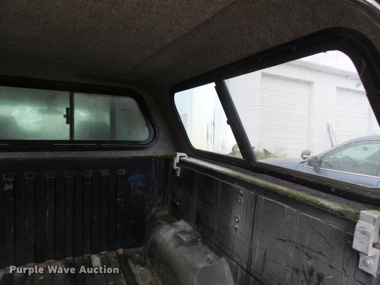 image for item DB1377 2002 Ford Explorer SUV