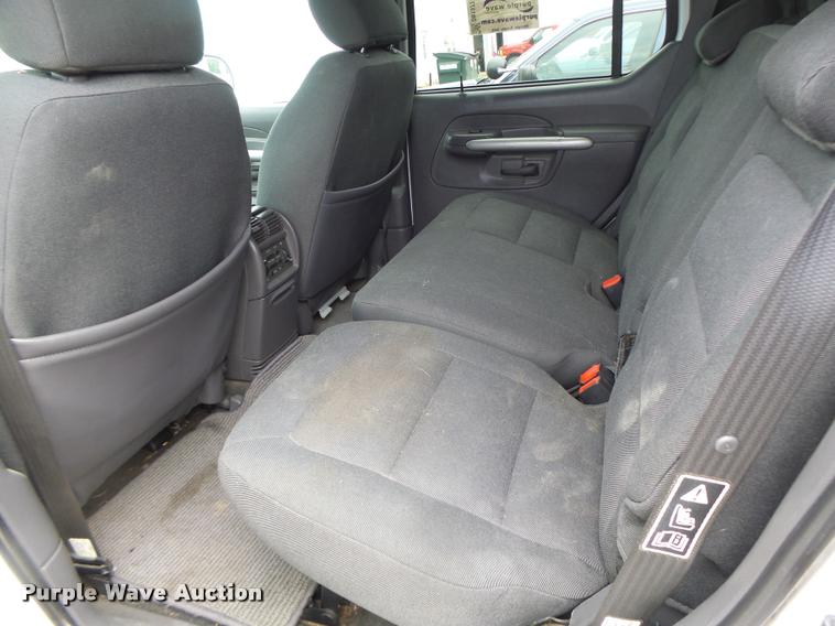 image for item DB1377 2002 Ford Explorer SUV