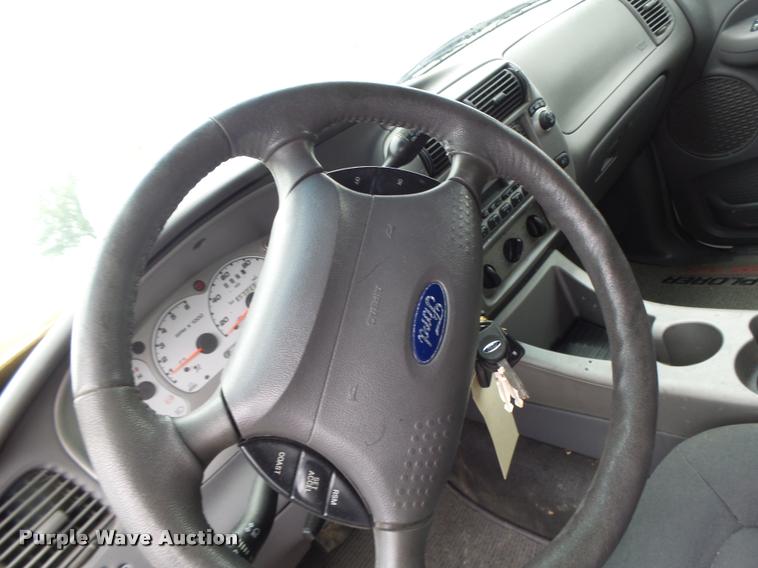 image for item DB1377 2002 Ford Explorer SUV