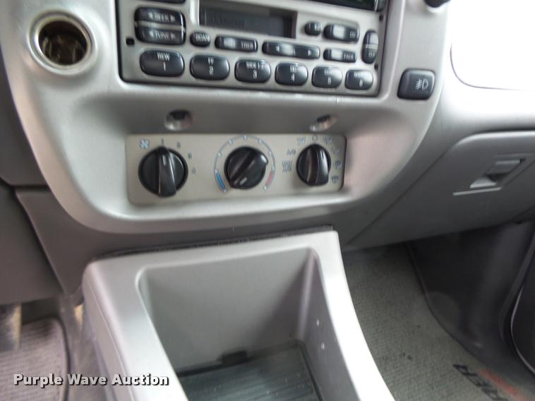 image for item DB1377 2002 Ford Explorer SUV