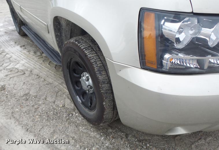 image for item DB1378 2013 Chevrolet Tahoe Police SUV