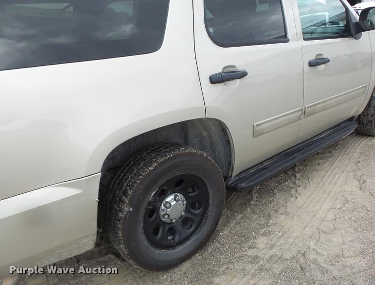 image for item DB1378 2013 Chevrolet Tahoe Police SUV
