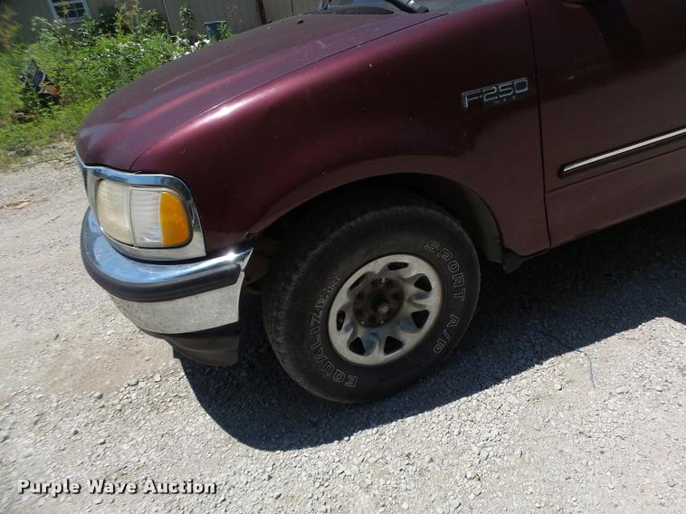 image for item DB1395 1997 Ford F250 SuperCab pickup truck