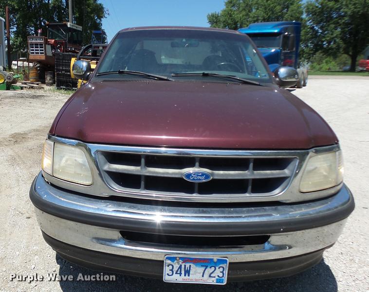 image for item DB1395 1997 Ford F250 SuperCab pickup truck