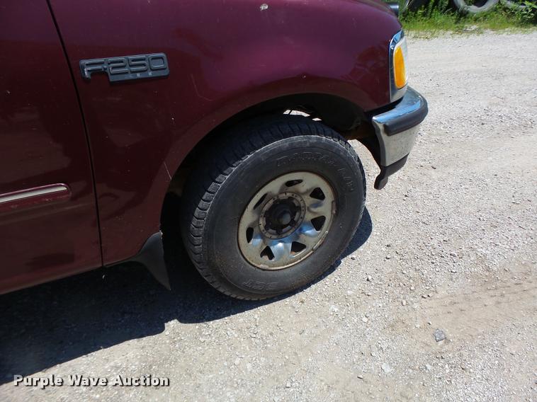 image for item DB1395 1997 Ford F250 SuperCab pickup truck