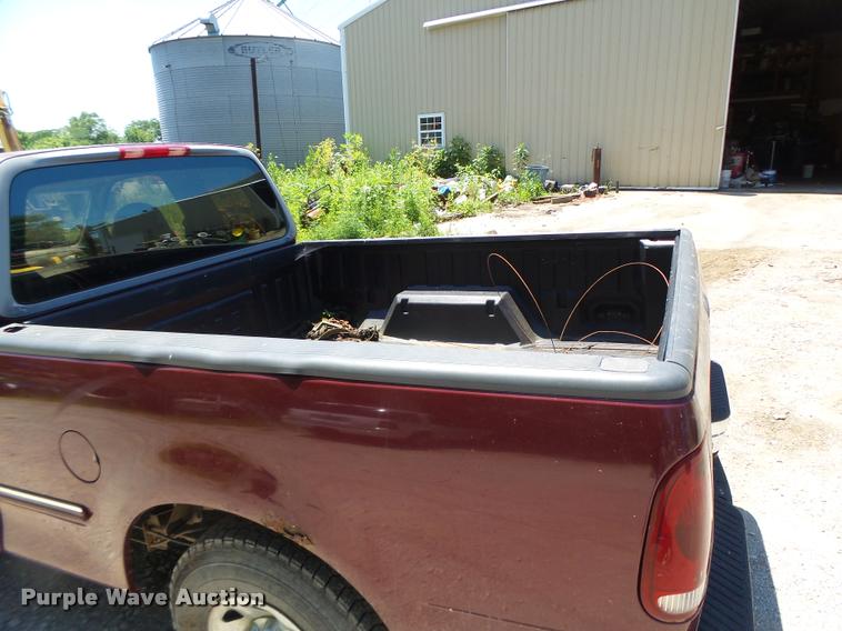 image for item DB1395 1997 Ford F250 SuperCab pickup truck