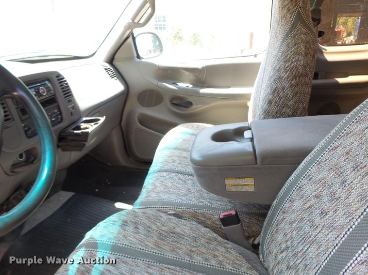 image for item DB1395 1997 Ford F250 SuperCab pickup truck