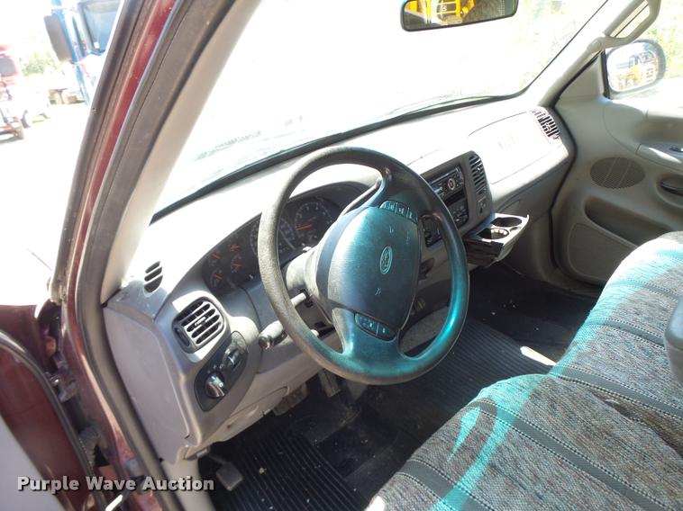 image for item DB1395 1997 Ford F250 SuperCab pickup truck