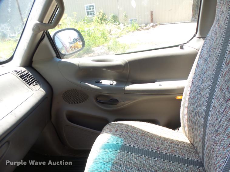 image for item DB1395 1997 Ford F250 SuperCab pickup truck