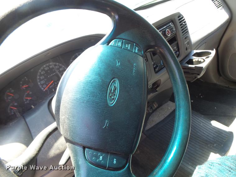 image for item DB1395 1997 Ford F250 SuperCab pickup truck