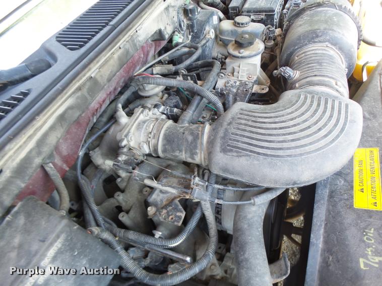 image for item DB1395 1997 Ford F250 SuperCab pickup truck